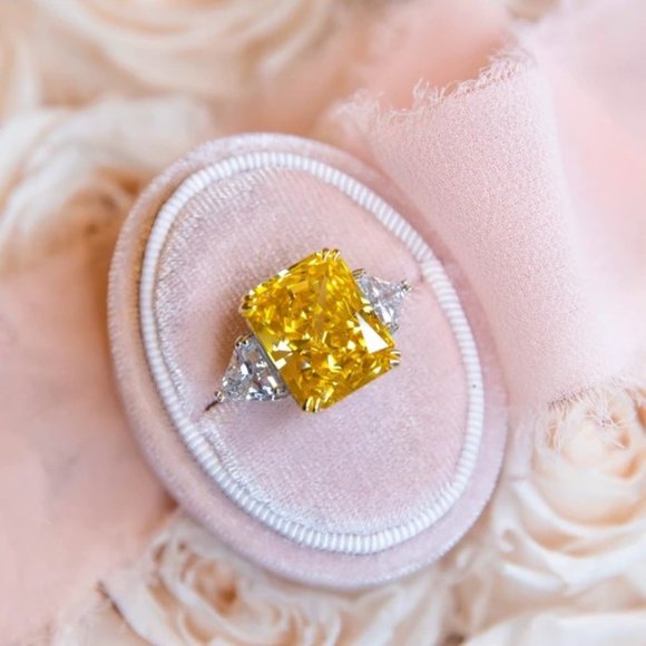 10 Carat Radiant Cut Ring, 925 Sterling Silver - Picture 4 of 6